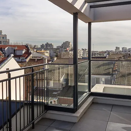 Modern Haven In Retreat With Chic Ambiance By Flat Mаnager *