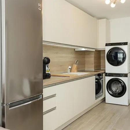 Апартаменты Modern Haven In Retreat With Chic Ambiance By Flat Mаnager