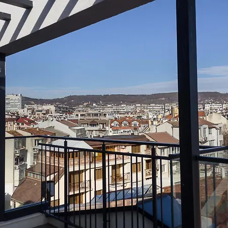 Апартаменты Modern Haven In Retreat With Chic Ambiance By Flat Mаnager *